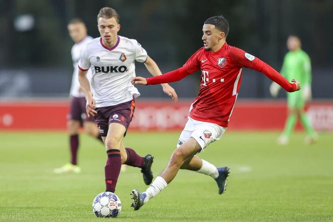 红黑军团 红黑军团